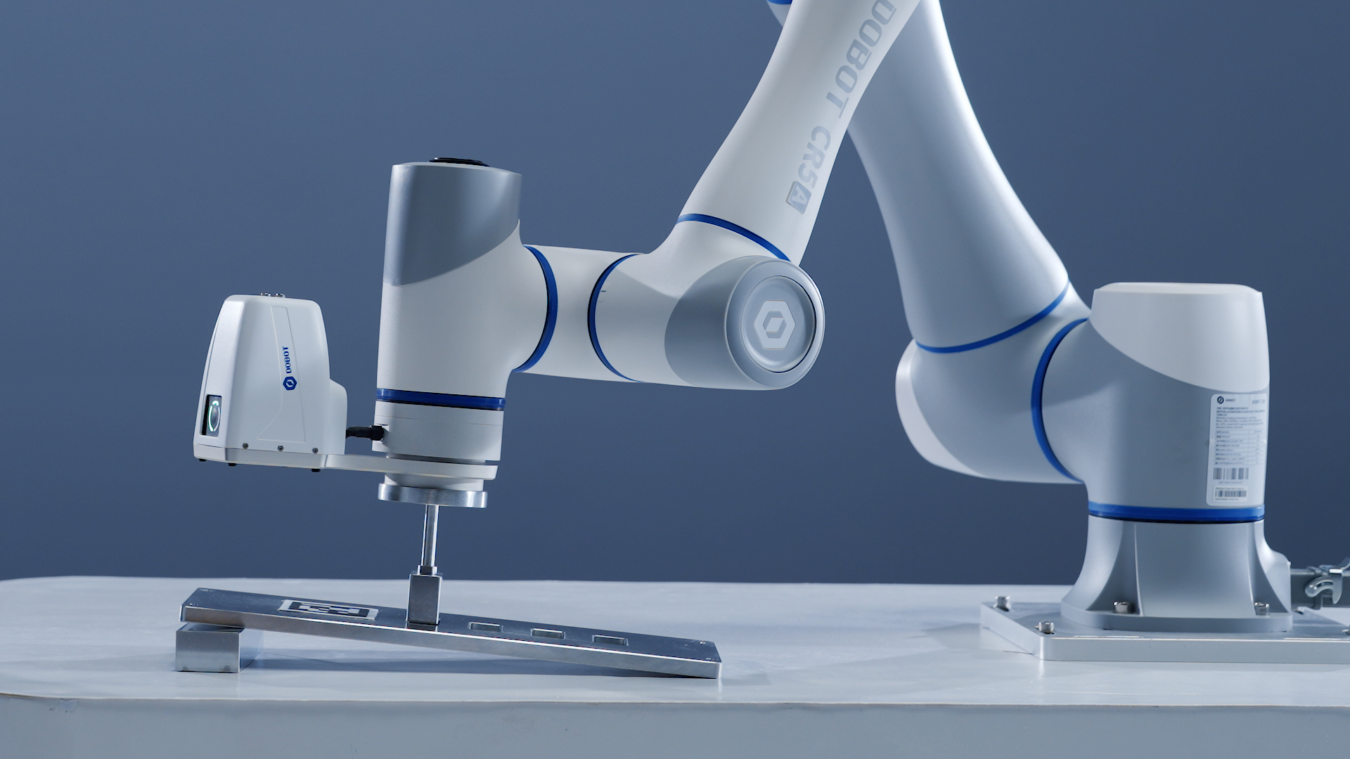 การกำหนดตำแหน่งที่แม่นยำแบบ 2.5 มิติ