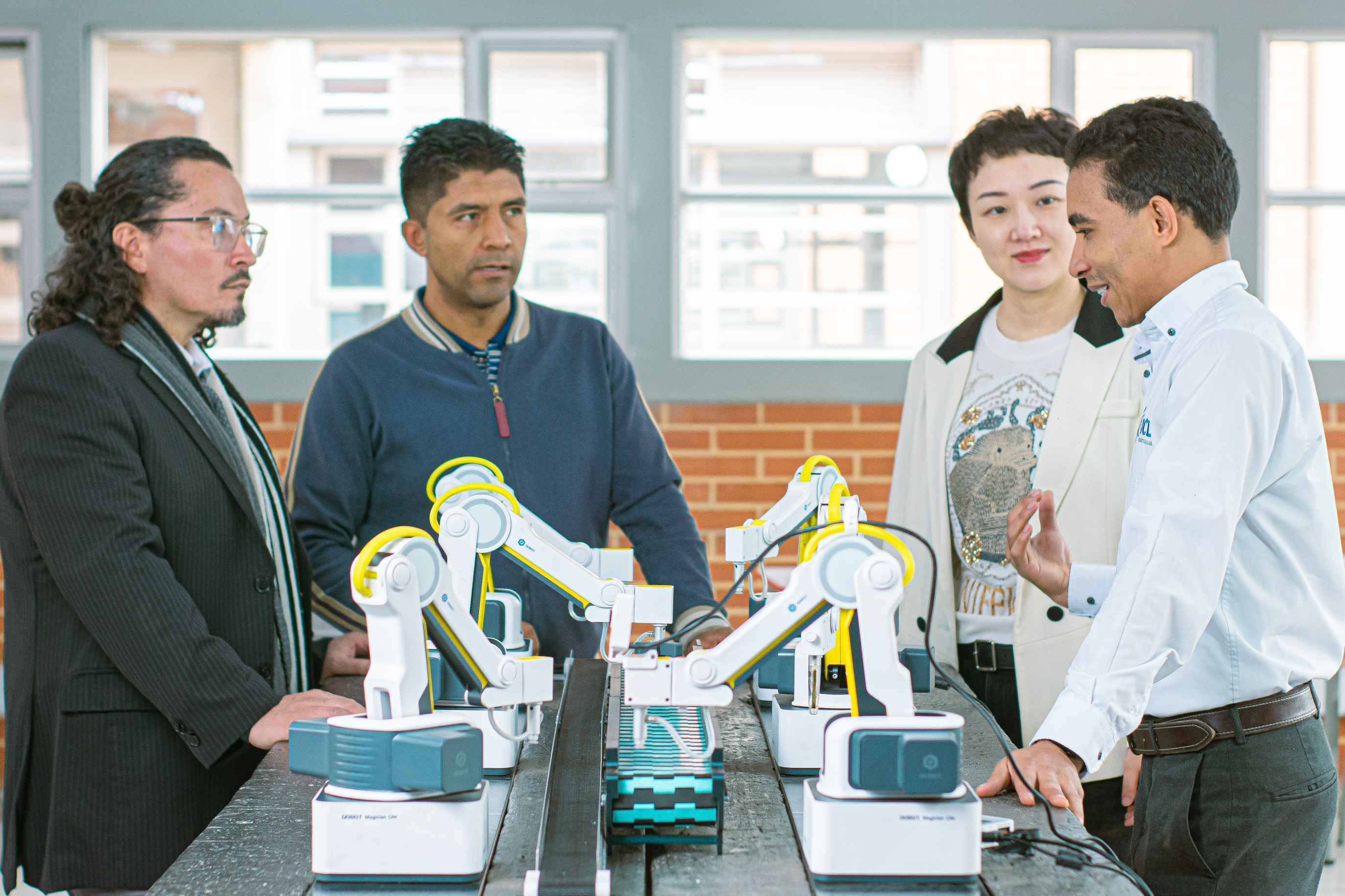 Bogotá Reshapes Education with Robotics Power